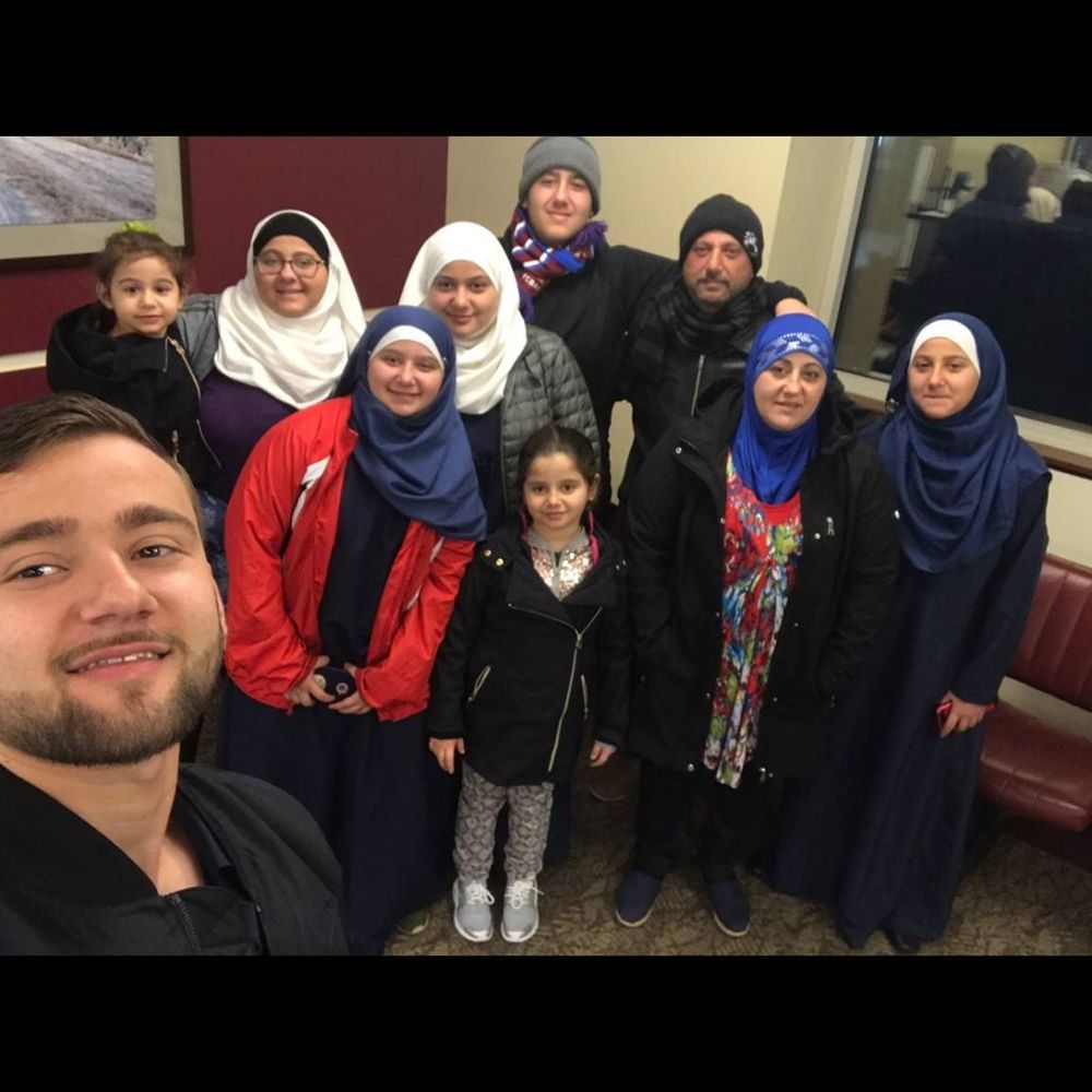Meet your Posher, Razan